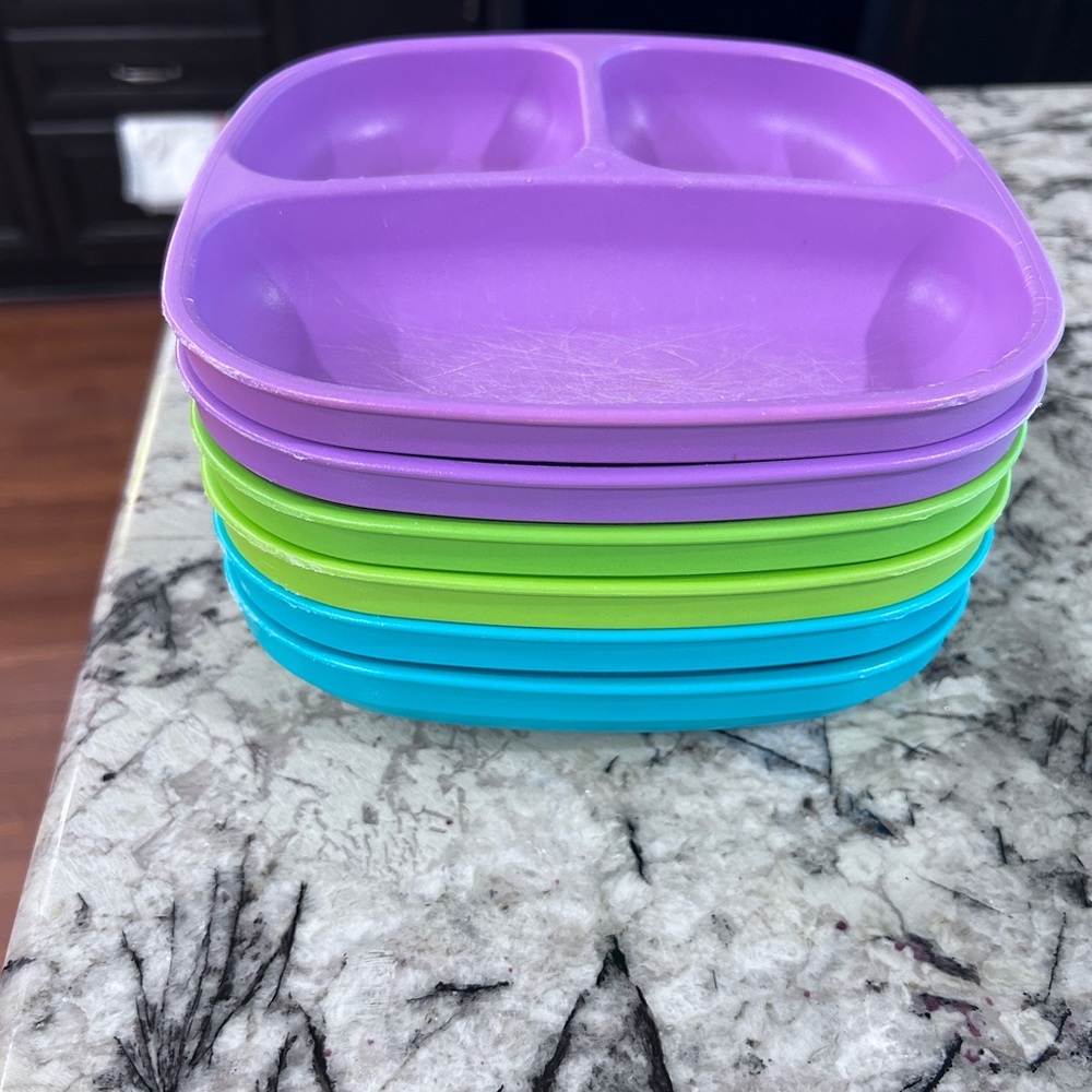 Replay Colorful Plastic Containers Purple and Green